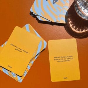 Bringt frischen Wind in eure Beziehung – mit ehrlichen Fragen, die zum Reden, Lachen und Nachdenken anregen, stärkt ihr eure Verbindung im Alltag auf ganz natürliche Weise.