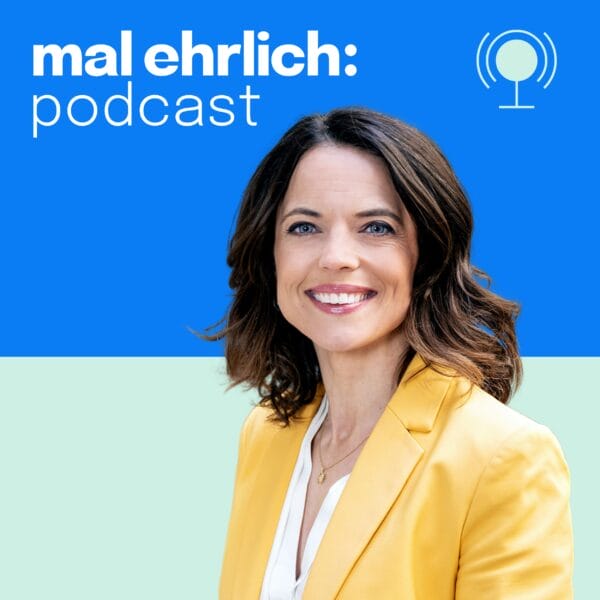 Mona Vetsch auf dem mal ehrlich Podcast Cover.