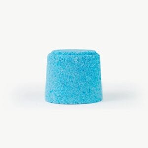 Bunte Mini-Badebomben von Oh Flossy für Kinder. Mild, sicher & sprudelnd. Perfekt nach dem Schminkspaß mit Face Paint & Glitzer.