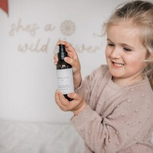 Aromatherapie-Spray für Kinder zur Förderung von Konzentration und Achtsamkeit – mit natürlichen ätherischen Ölen, in Australien entwickelt.