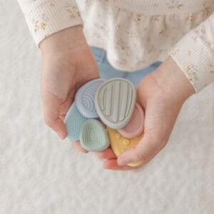 Sorgensteine aus weichem Silikon – das ideale sensorische Fidget-Spielzeug für Kinder zur Beruhigung bei Angst, ADHS und Unruhe.