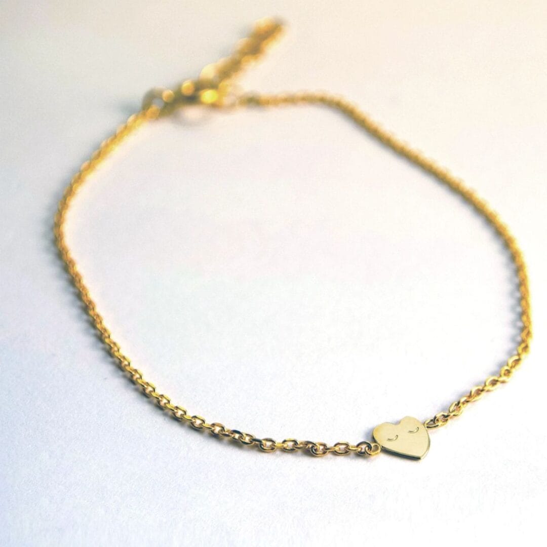 Handgefertigter Schmuck aus Frankreich – 24k vergoldet, umweltfreundlich verpackt und ideal als Geschenk für Kinder. In 2 Varianten.