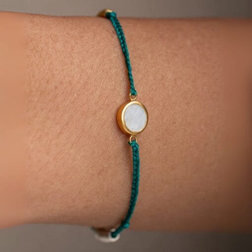 filigranes Armband, handgemacht in Bali von Leeloobird