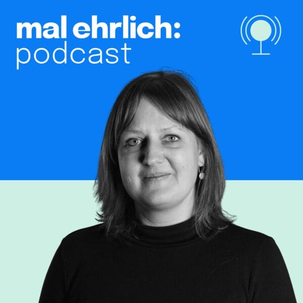 Porträt von Karen Merkel auf dem Podcast-Cover.