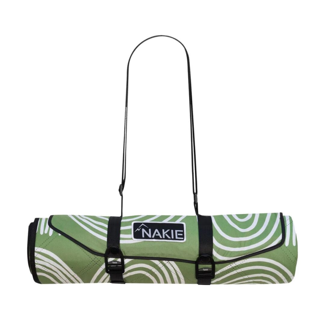 Picknick mit Stil! Die Picknickdecke hat eine wasserdichte Unterseite und ist einfach in der Maschine waschbar. Platz für 6 Personen.