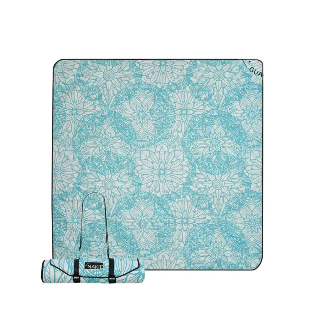 Picknick mit Stil! Die Picknickdecke hat eine wasserdichte Unterseite und ist einfach in der Maschine waschbar. Platz für 6 Personen.