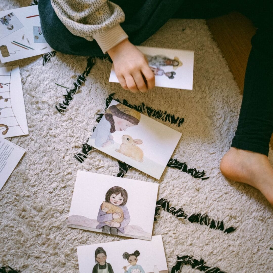 Ein einzigartiger Adventskalender, der die Fantasie beflügelt und ein wundervolles Ritual in die Adventszeit bringt.