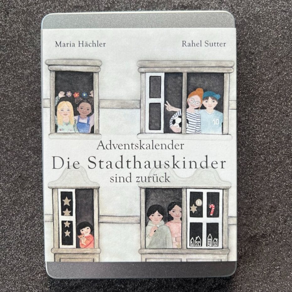 Ein einzigartiger Adventskalender, der die Fantasie beflügelt und ein wundervolles Ritual in die Adventszeit bringt.