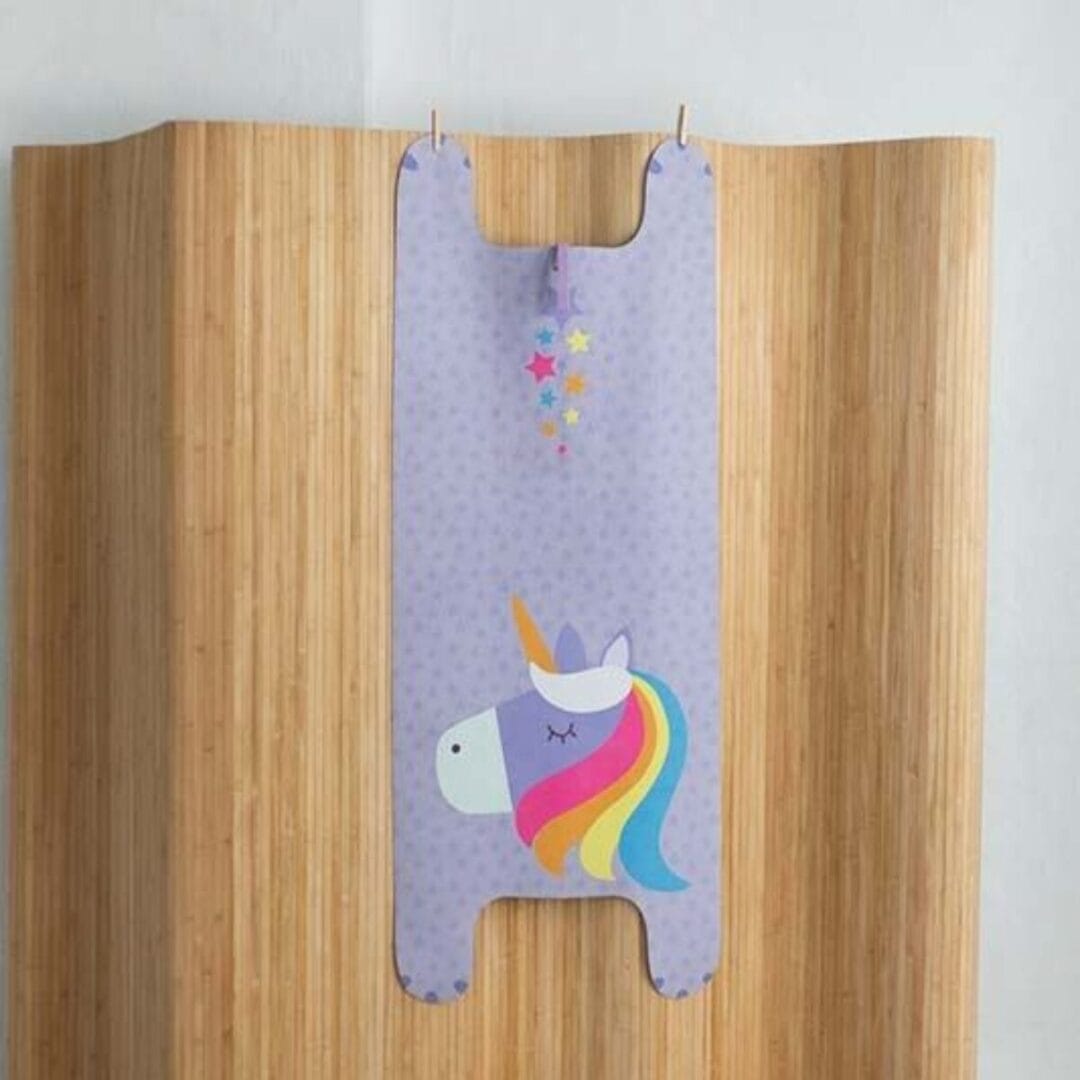 Kinder-Yogamatte Emmi 🦄 | Kimi 🐱 | Leo 🦁 – rutschfest, waschbar & perfekt für kleine Yogis.