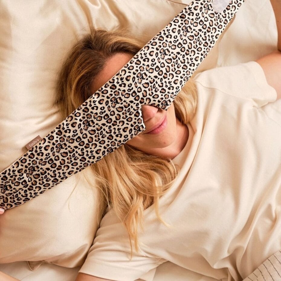 Schlafmasken aus reiner Seide in drei Farben