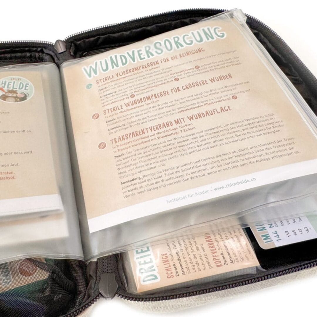 Das Notfallset für Kinder von chlini Helde beinhaltet alles, was es zur Erstversorgung von Wunden braucht.