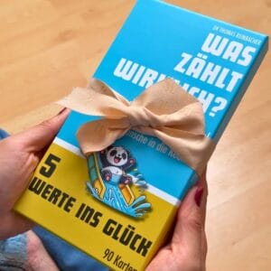 Das Kartenset "5 Werte zum Glück" enthält 90 Karten für mehr Klarheit, Mut und Sinn im Leben