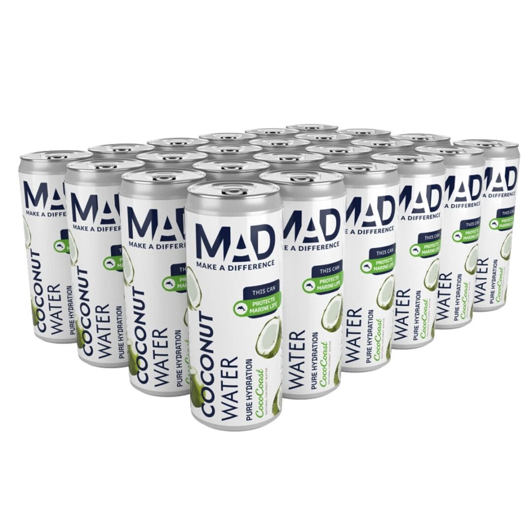 Pures Kokoswasser von MAD ist die Wahl, um im Sommer hydriert zu bleiben.