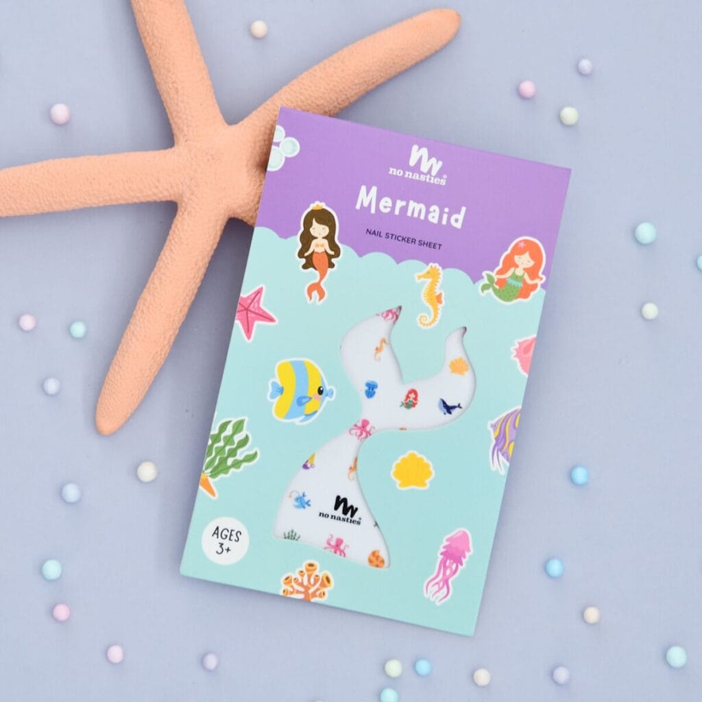 Nagelsticker für Kinder – einfach aufkleben, ein paar Tage haltbar, rückstandslos entfernbar. Wie bei No Nasties üblich, kommen diese ohne Chemie aus.