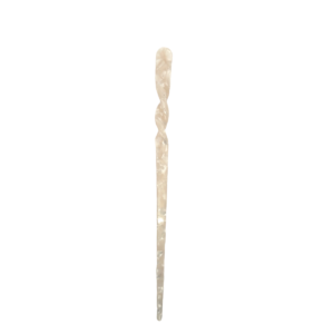 Elegante Haarnadel aus 5 mm dickem Acetat mit Twist-Ende für Chignon und Dutt – hält zuverlässig, ohne an den Haaren zu ziehen. In vier Farben erhältlich.