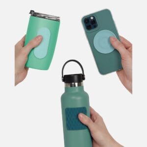 Slabs sind Fidget-Sticker aus Silikon für Handy, Laptop oder Trinkflasche: diskret streichen statt klicken. Jede Farbe einzeln erhältlich.