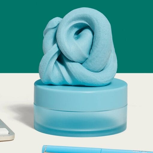 Blur Focus Putty von Speks: samtweiche Knete für Hände, die nicht stillhalten. Trocknet nie aus, in Forest, Lagoon und Twilight. Für Pult und Sofa.