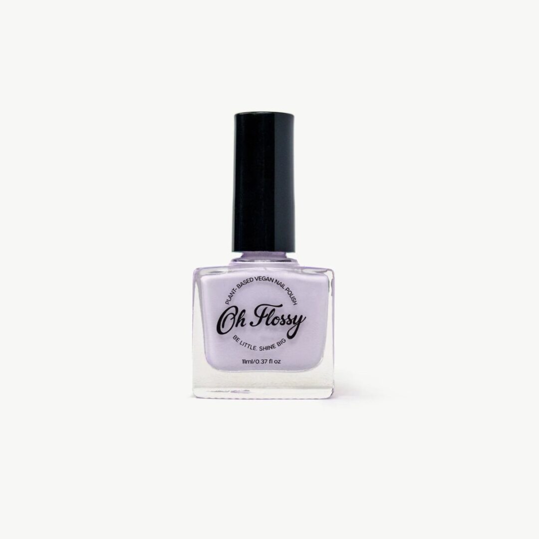 Mini-Maniküre-Set im Lebkuchenhaus-Look: fliederfarbener Kinder-Nagellack, acetonfreie Entferner-Tücher und Mini-Polierfeile. Vegan, ab 3 Jahren.